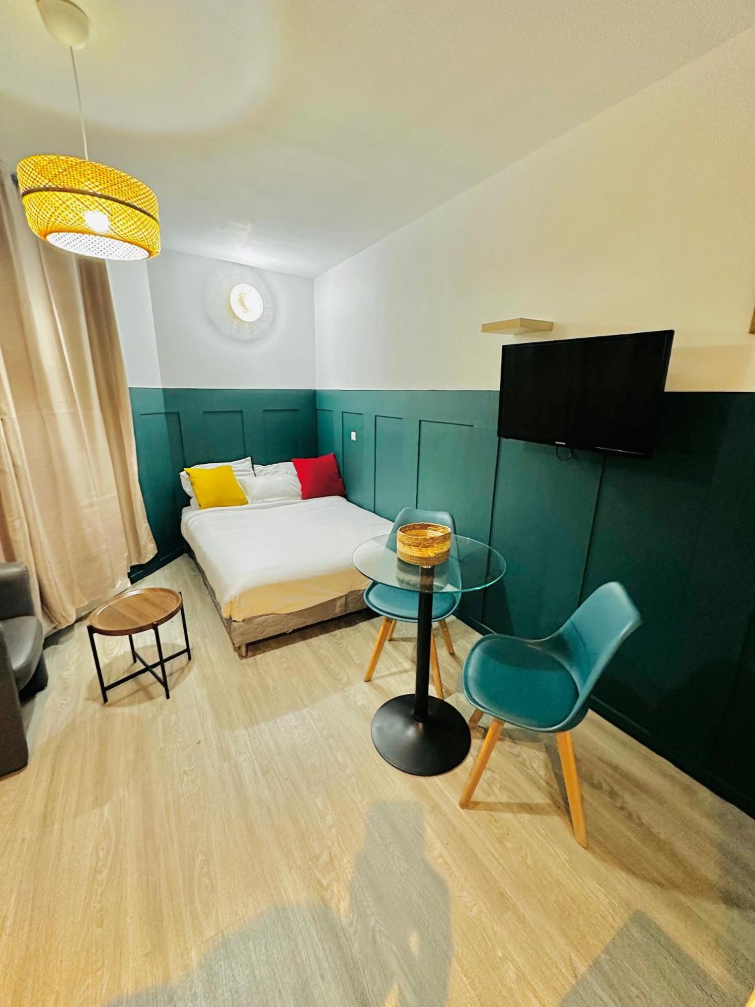 Appartement BtoBed - Paris Le Bourget Extérieur photo