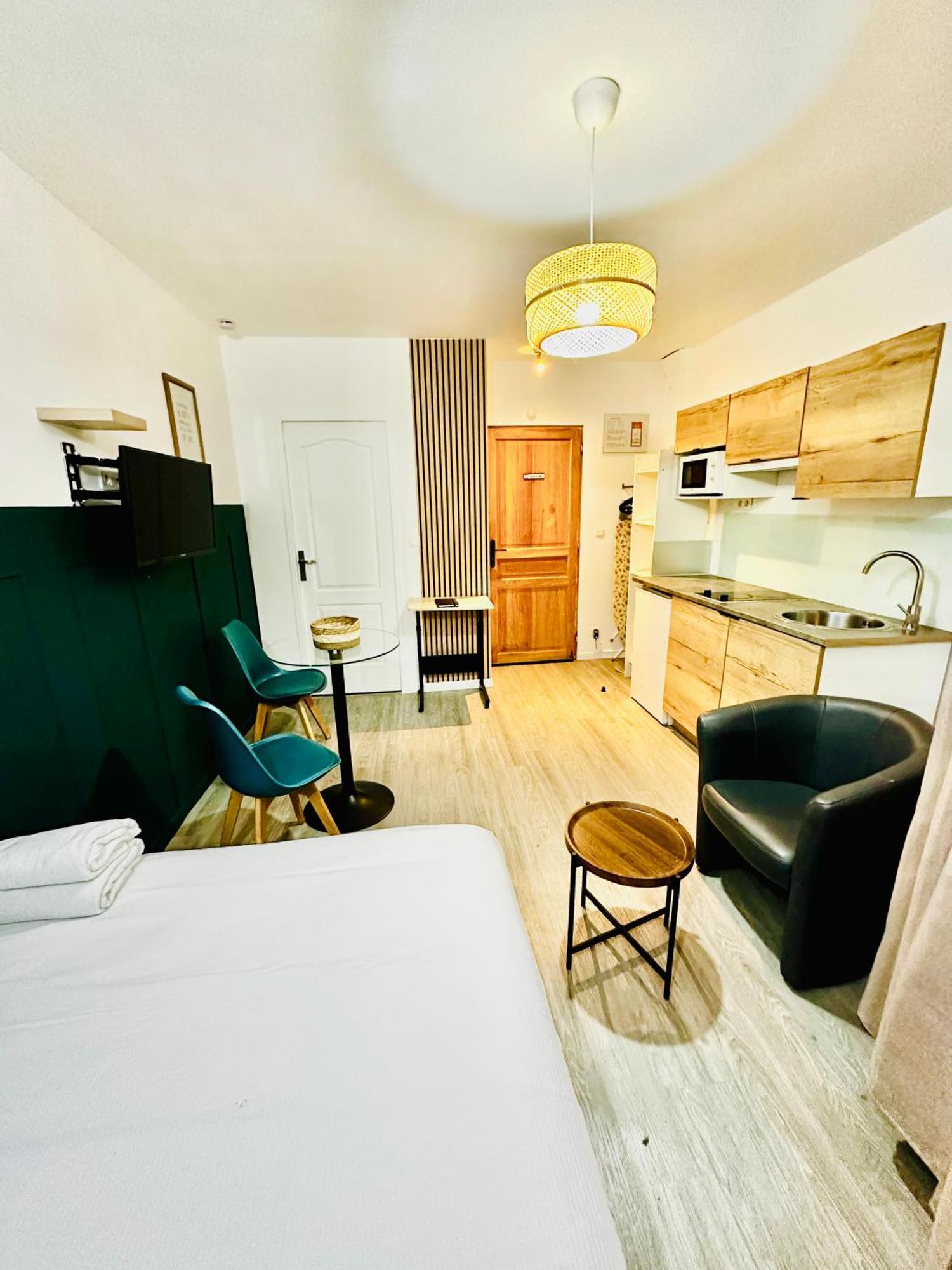 Appartement BtoBed - Paris Le Bourget Extérieur photo